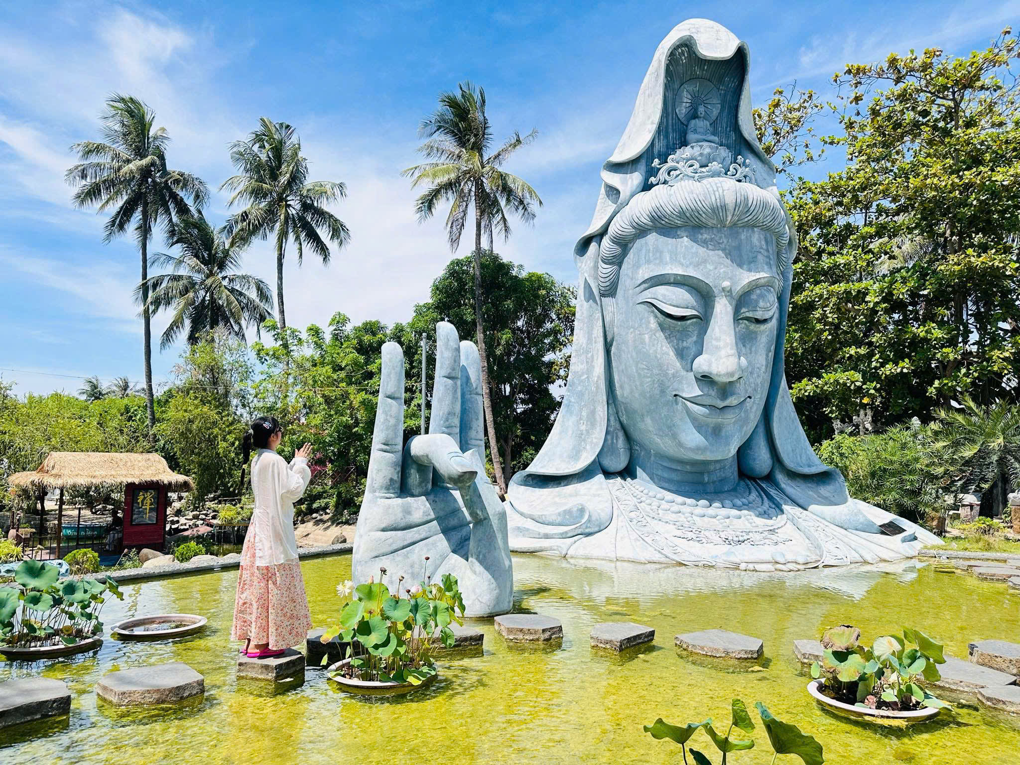 Tour Quy Nhơn – Phú Yên 5 ngày 4 đêm: Xứ Nẫu yêu thương